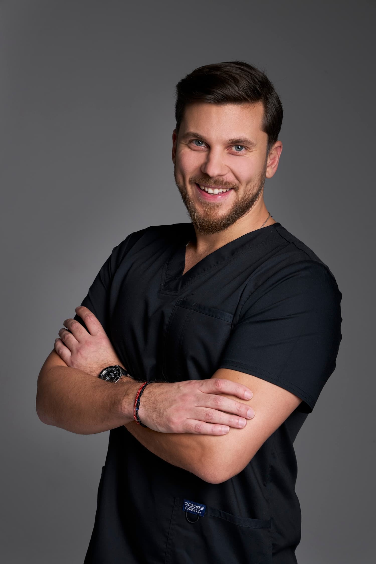 Grand Dental klinika dr Bojan Perduv 